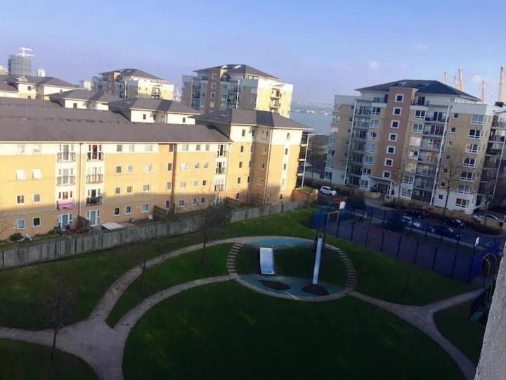 Room 1 Or 2 Ppl Near Excel, O2, Canary Wharf - Londres Extérieur photo